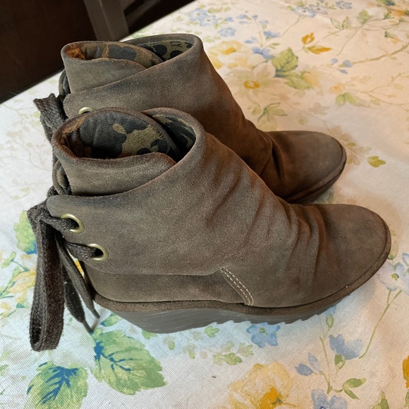 Women's Fly London Yama Ankle Boots - EU 36 W5.5 - Picture 1 of 5